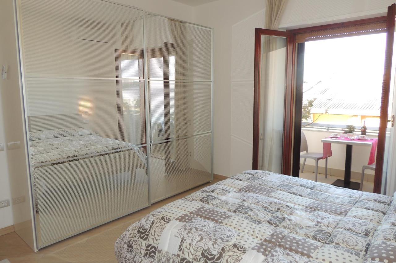 La Terrazza Bed & Breakfast Oristano Luaran gambar