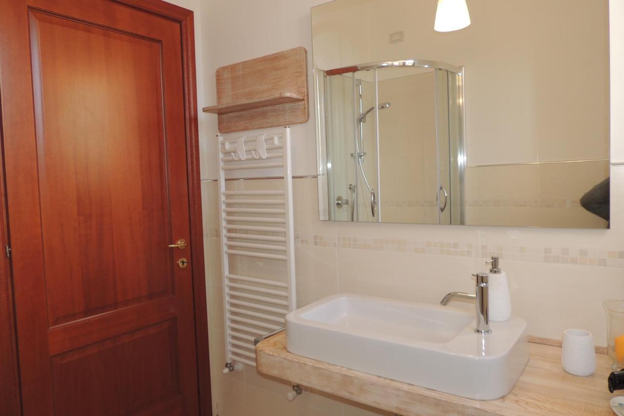 La Terrazza Bed & Breakfast Oristano Luaran gambar